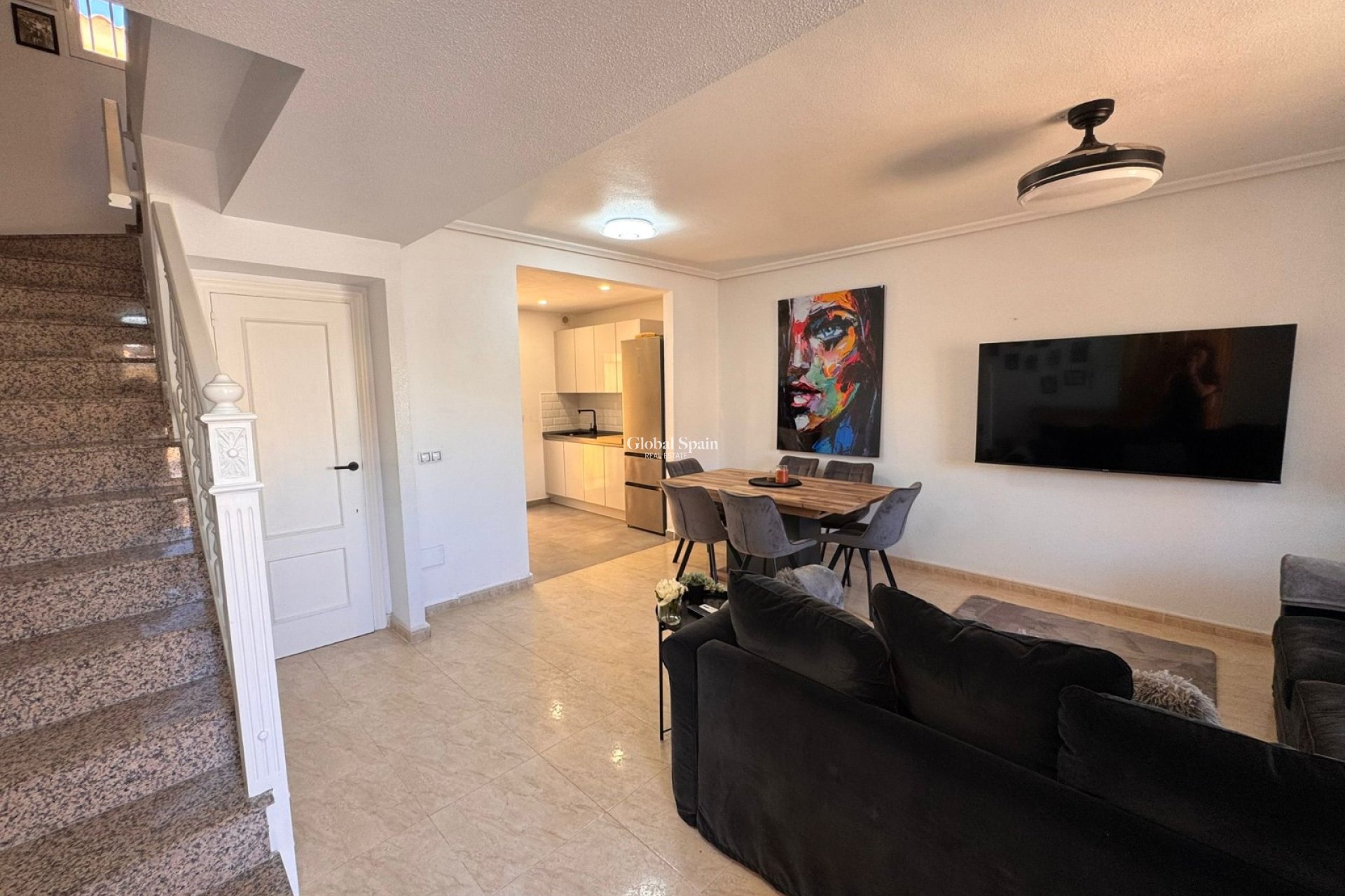 Resale - HOUSE -
CAMPOAMOR - Costa Blanca