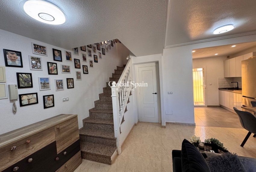 Resale - HOUSE -
CAMPOAMOR - Costa Blanca