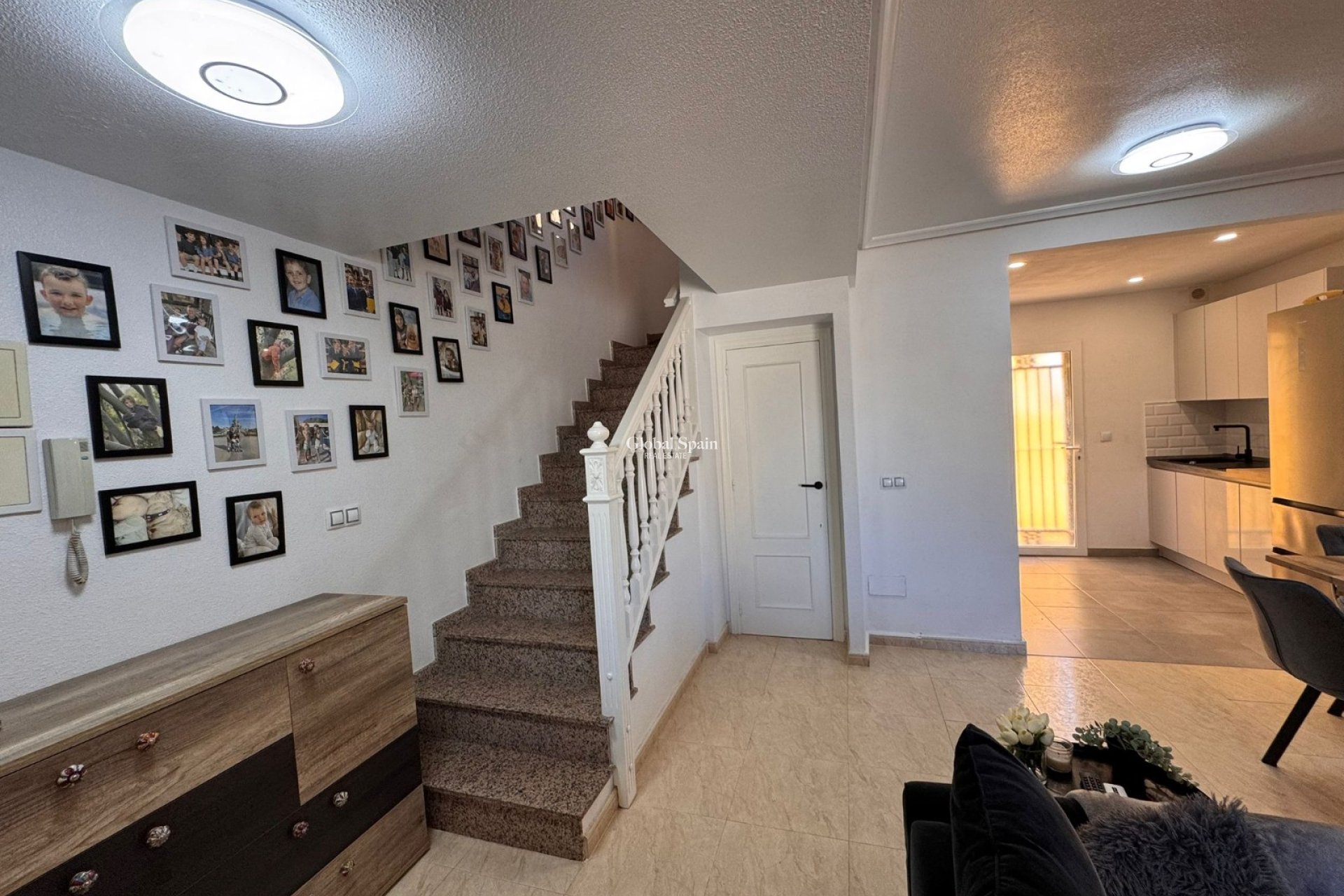 Resale - HOUSE -
CAMPOAMOR - Costa Blanca