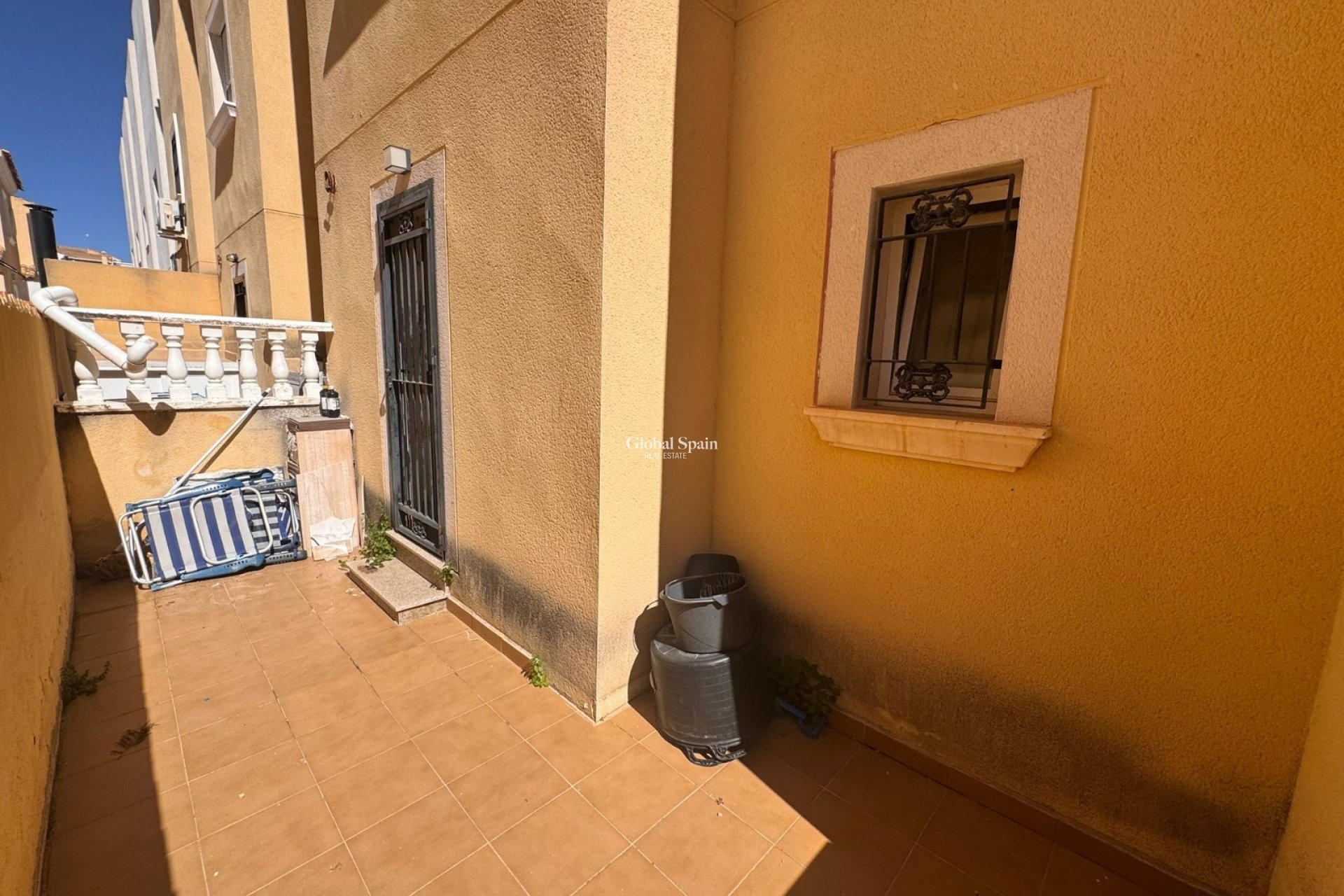 Resale - HOUSE -
CAMPOAMOR - Costa Blanca