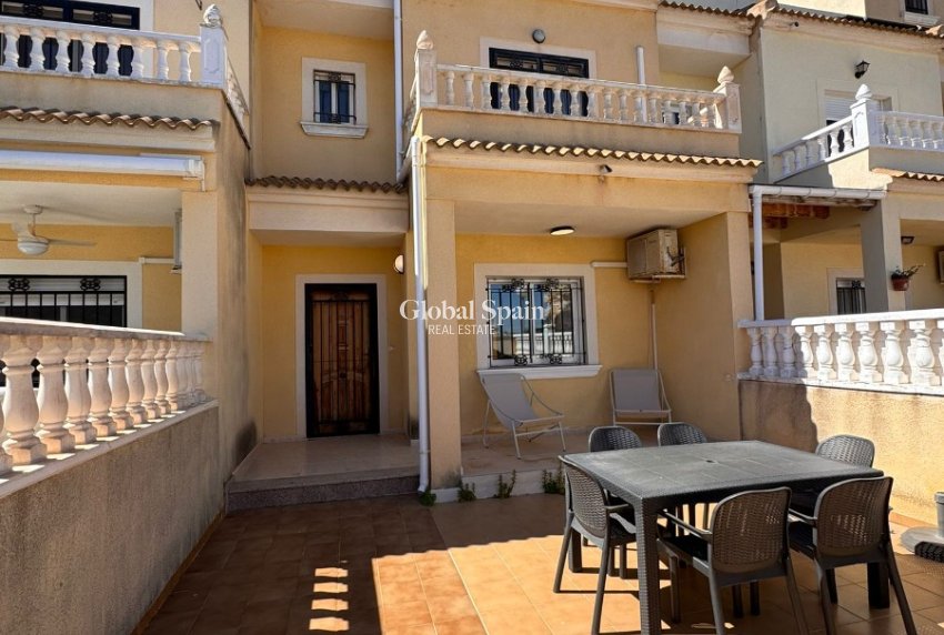 Resale - HOUSE -
CAMPOAMOR - Costa Blanca