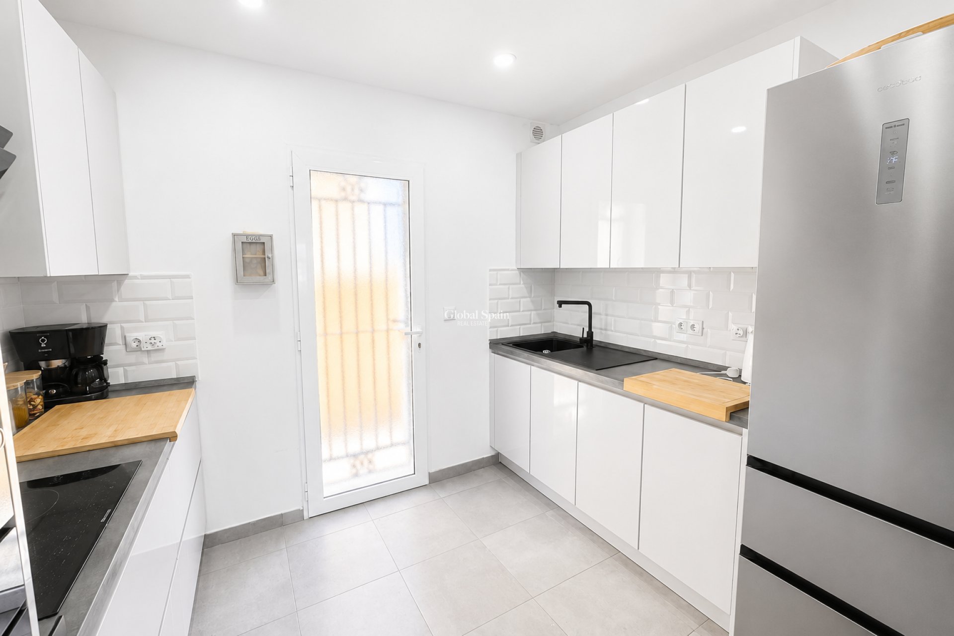 Resale - HOUSE -
CAMPOAMOR - Costa Blanca