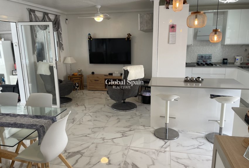 Resale - HOUSE -
CAMPOSOL - Inland