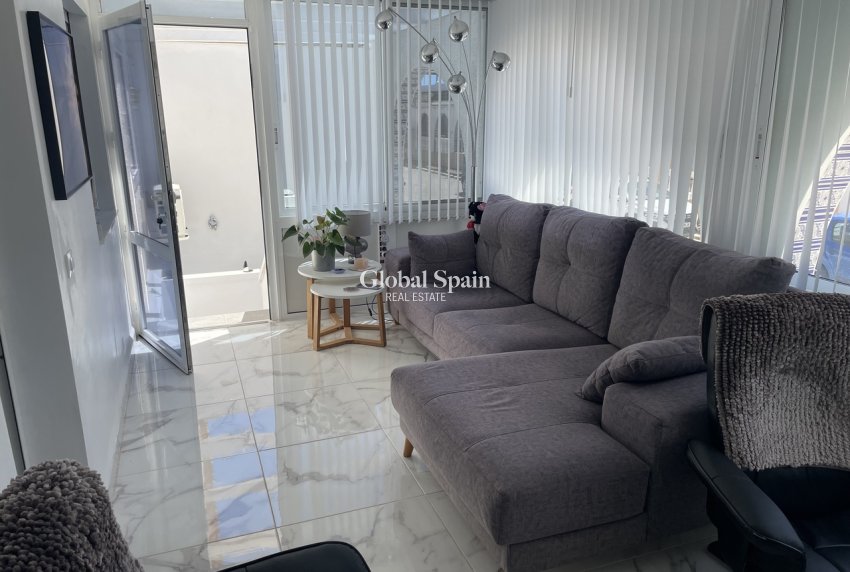 Resale - HOUSE -
CAMPOSOL - Inland