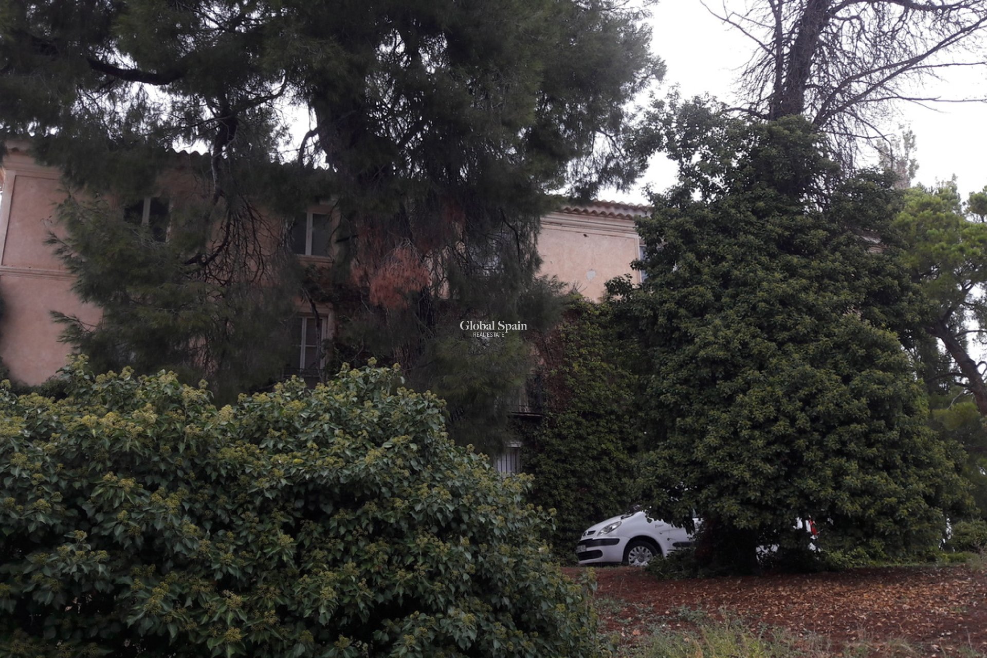 Resale - HOUSE -
CARAVACA DE LA CRUZ - Inland