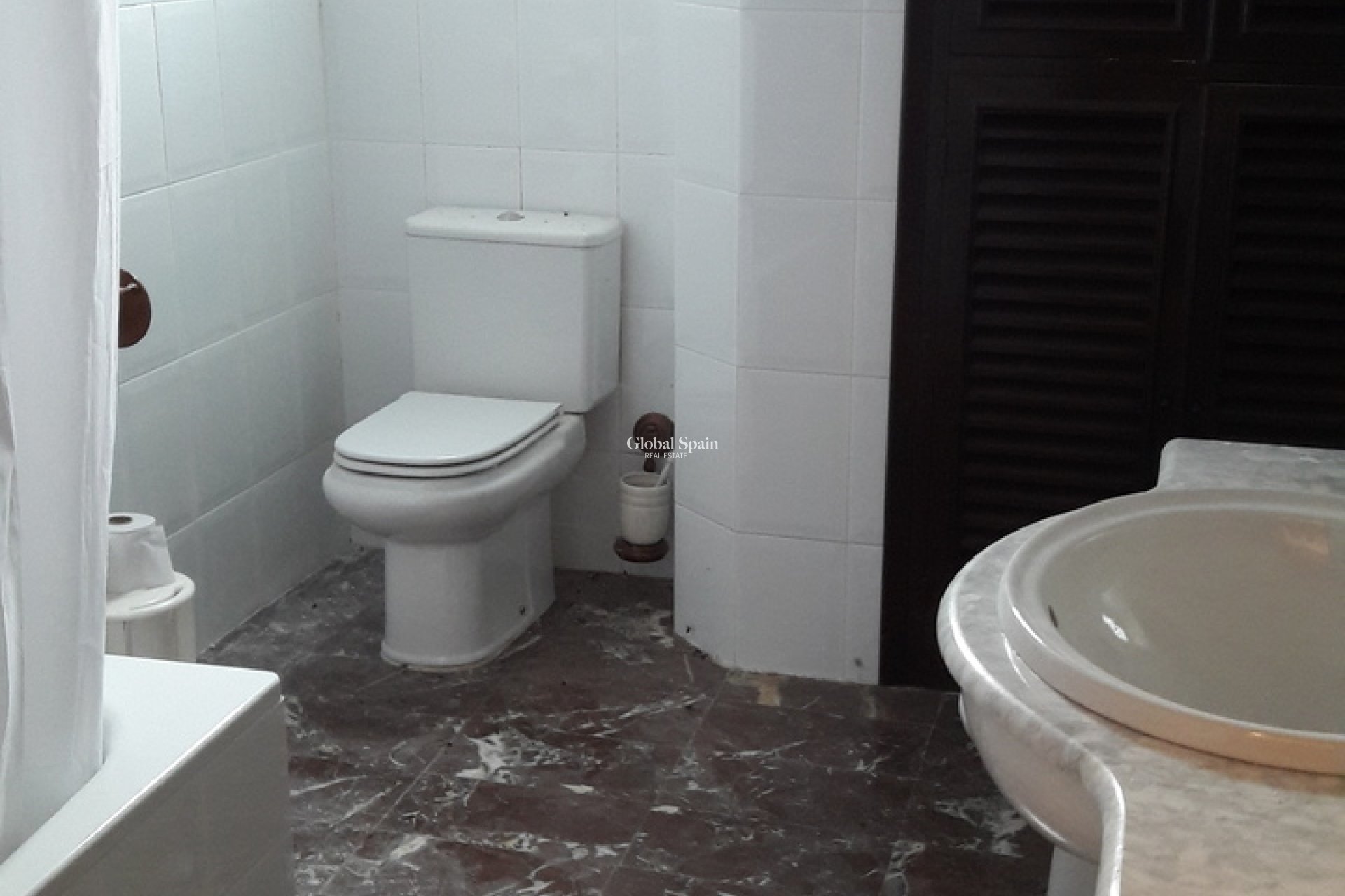 Resale - HOUSE -
CARAVACA DE LA CRUZ - Inland