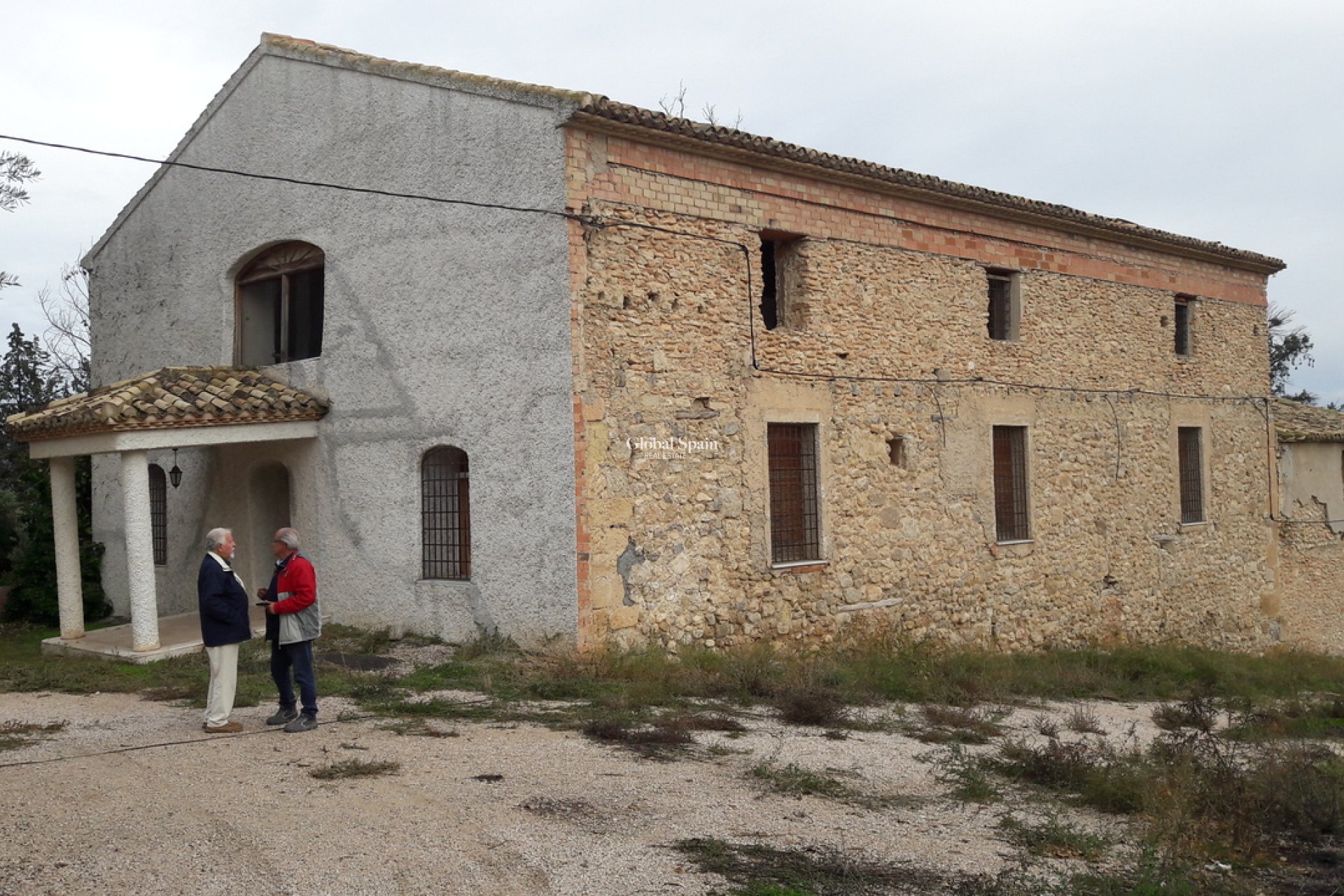 Resale - HOUSE -
CARAVACA DE LA CRUZ - Inland
