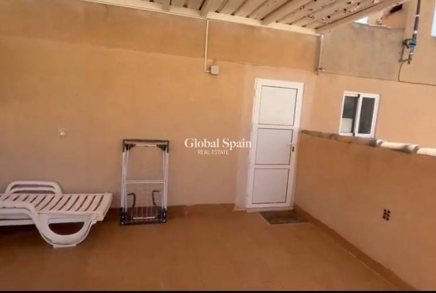 Resale - HOUSE -
CARTAGENA - Costa Calida