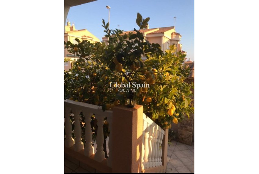 Resale - HOUSE -
CARTAGENA - Costa Calida