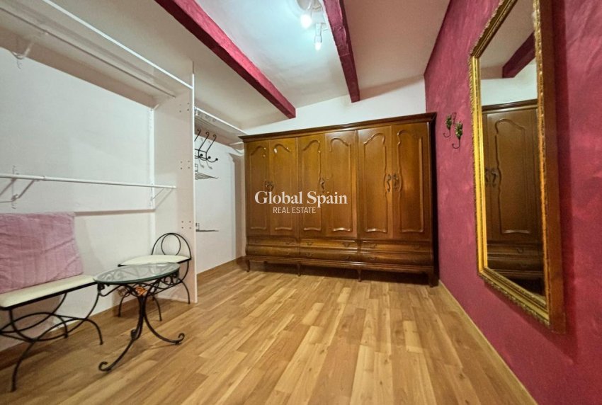 Resale - HOUSE -
CARTAGENA - Costa Calida