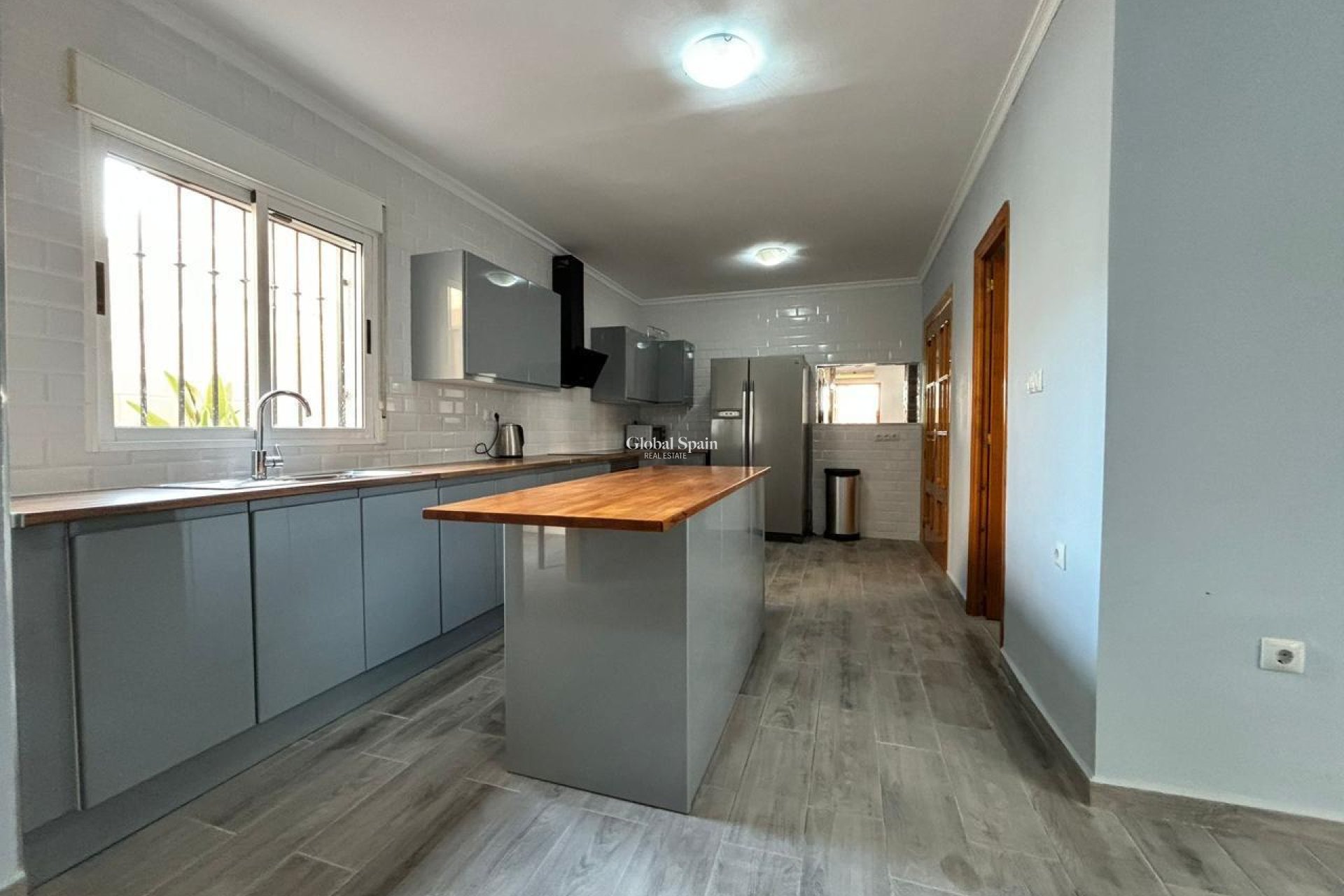 Resale - HOUSE -
CARTAGENA - Costa Calida