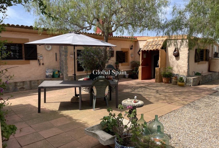 Resale - HOUSE -
CARTAGENA - Costa Calida