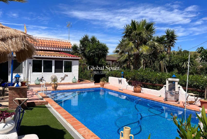 Resale - HOUSE -
CARTAGENA - Costa Calida