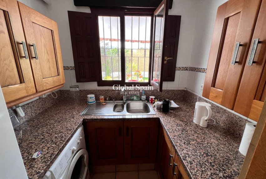 Resale - HOUSE -
CARTAGENA - Costa Calida