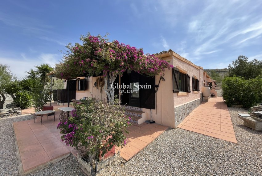 Resale - HOUSE -
CARTAGENA - Costa Calida