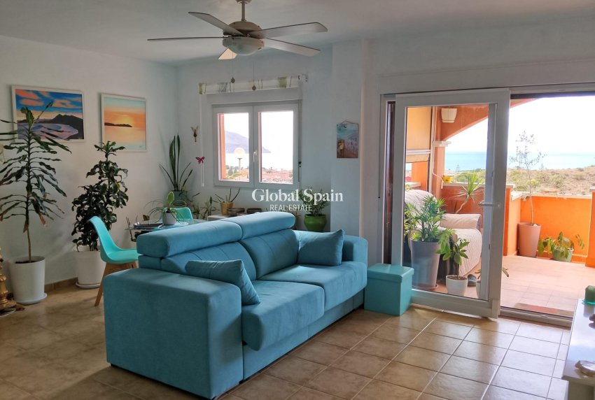 Resale - HOUSE -
CARTAGENA - Isla Plana