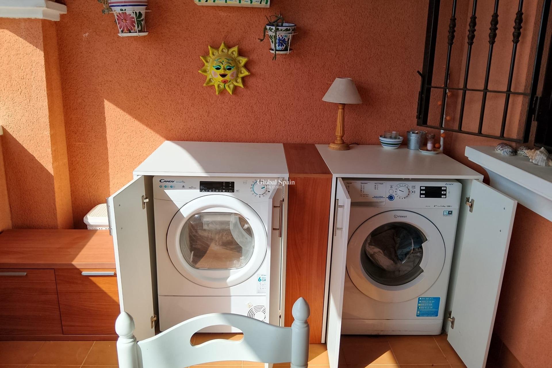 Resale - HOUSE -
CARTAGENA - Isla Plana