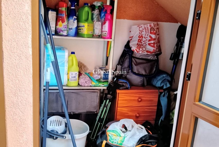 Resale - HOUSE -
CARTAGENA - Isla Plana