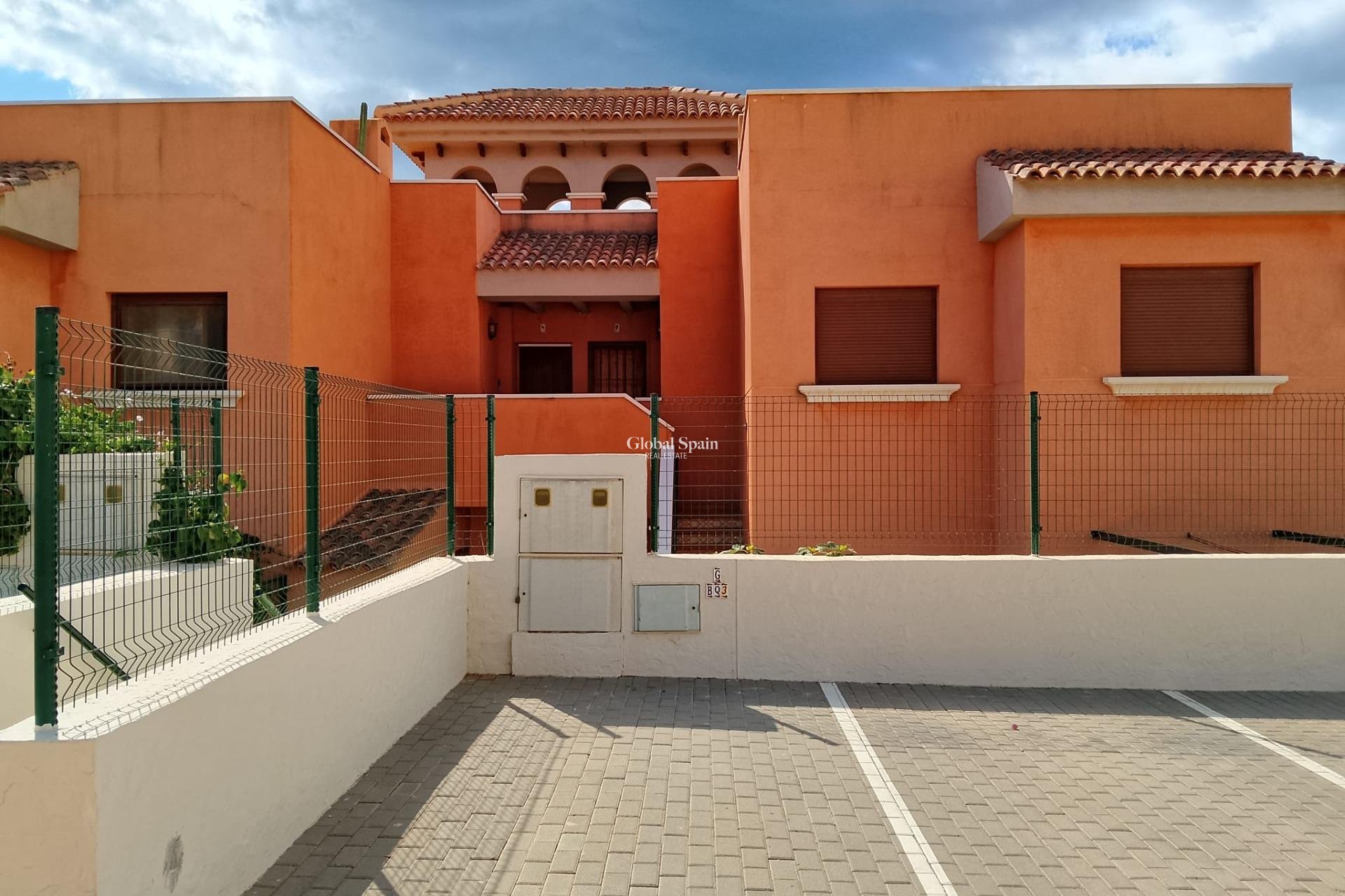 Resale - HOUSE -
CARTAGENA - Isla Plana