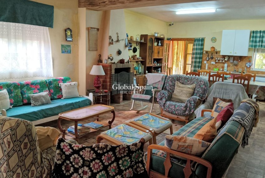 Resale - HOUSE -
CARTAGENA - La Magdalena