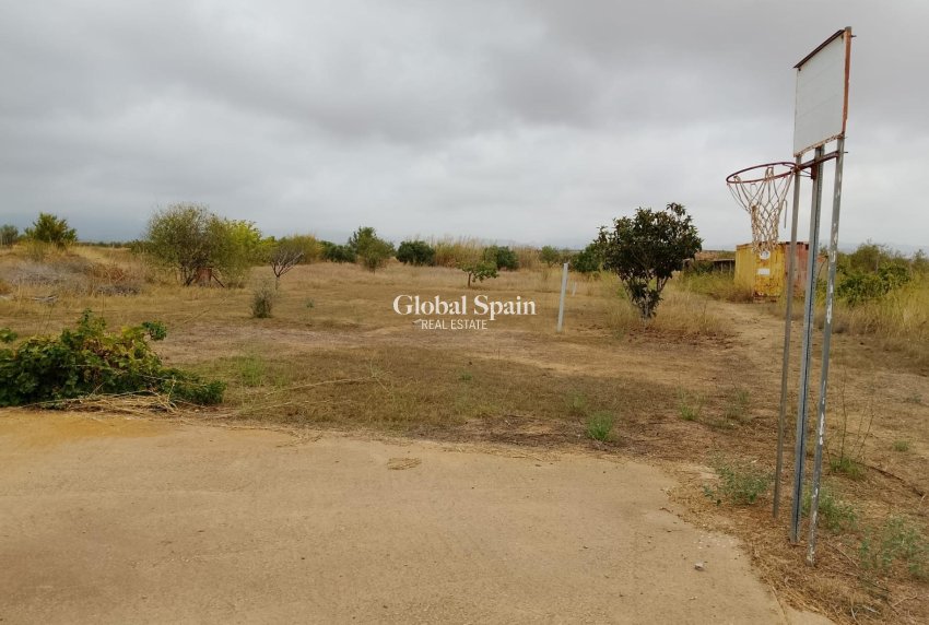 Resale - HOUSE -
CARTAGENA - La Magdalena