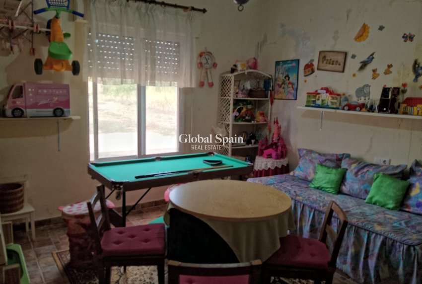 Resale - HOUSE -
CARTAGENA - La Magdalena