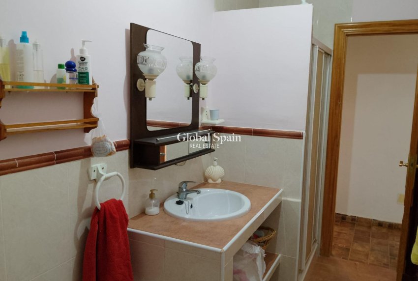 Resale - HOUSE -
CARTAGENA - La Magdalena