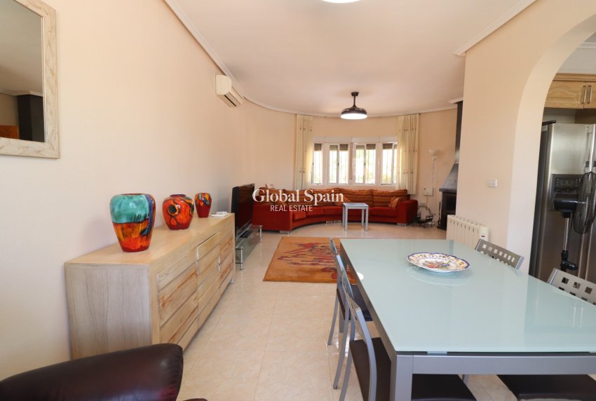 Resale - HOUSE -
Catral - Catral - Country