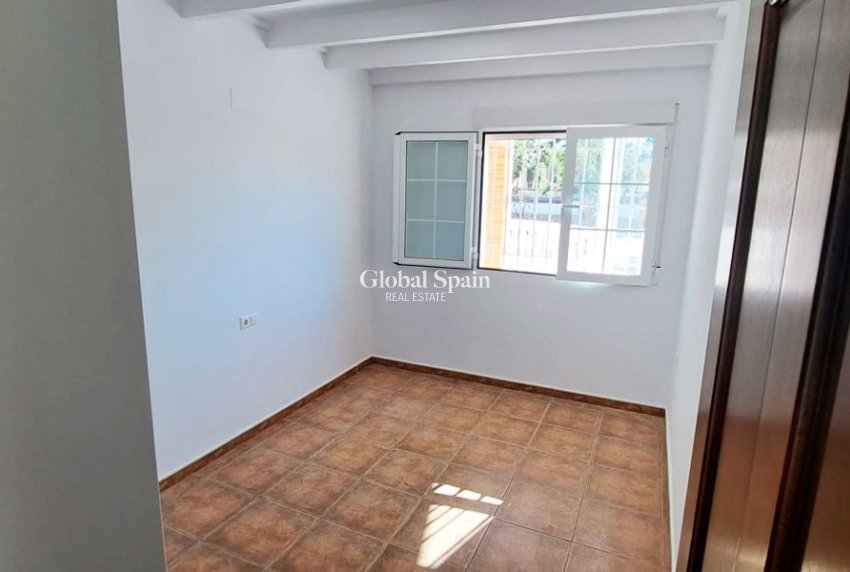 Resale - HOUSE -
Catral - Catral - Country
