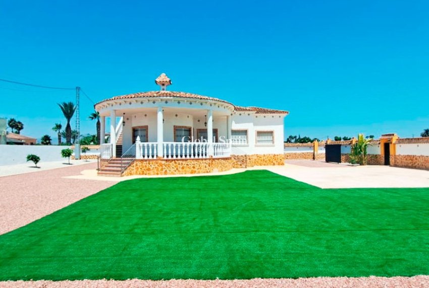 Resale - HOUSE -
Catral - Catral - Country