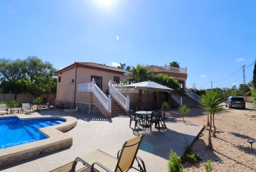 Resale - HOUSE -
CATRAL - Catral