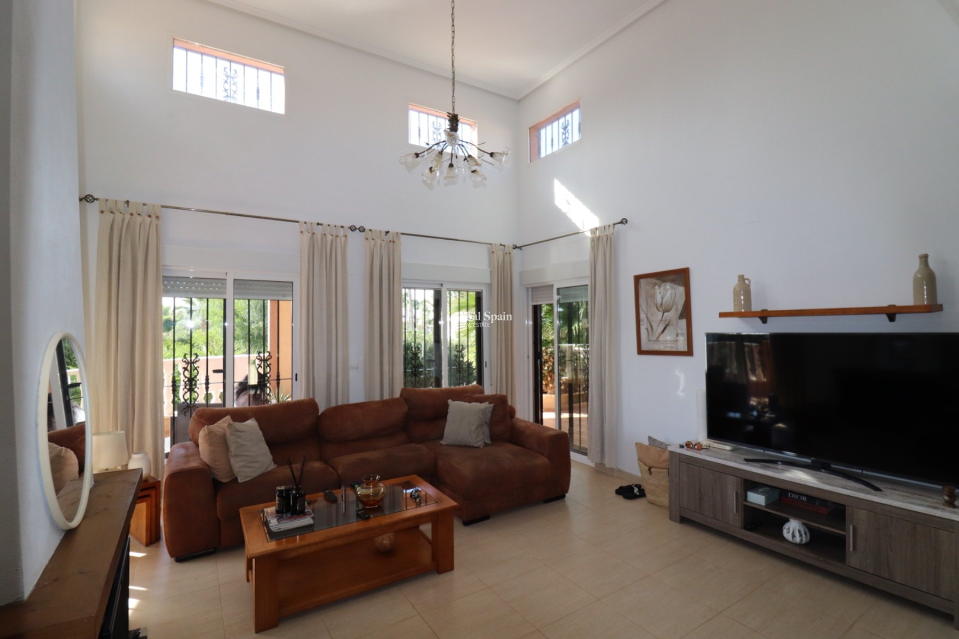 Resale - HOUSE -
CATRAL - Catral