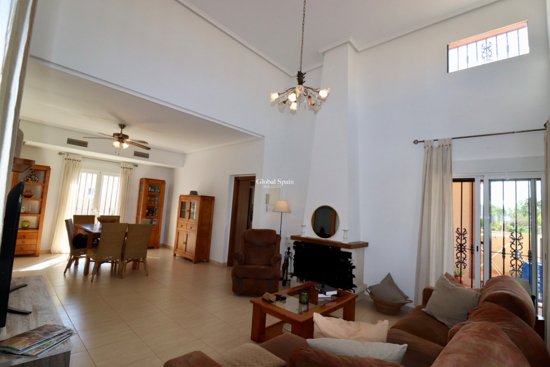 Resale - HOUSE -
CATRAL - Catral