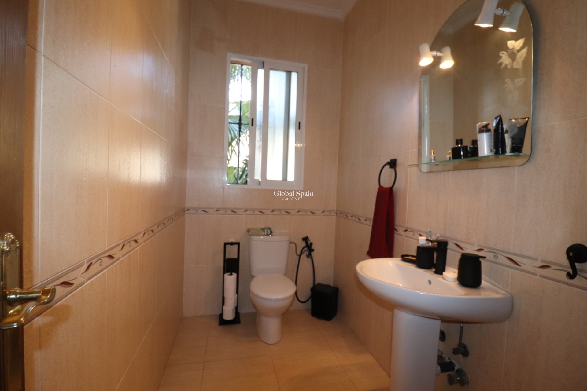 Resale - HOUSE -
CATRAL - Catral