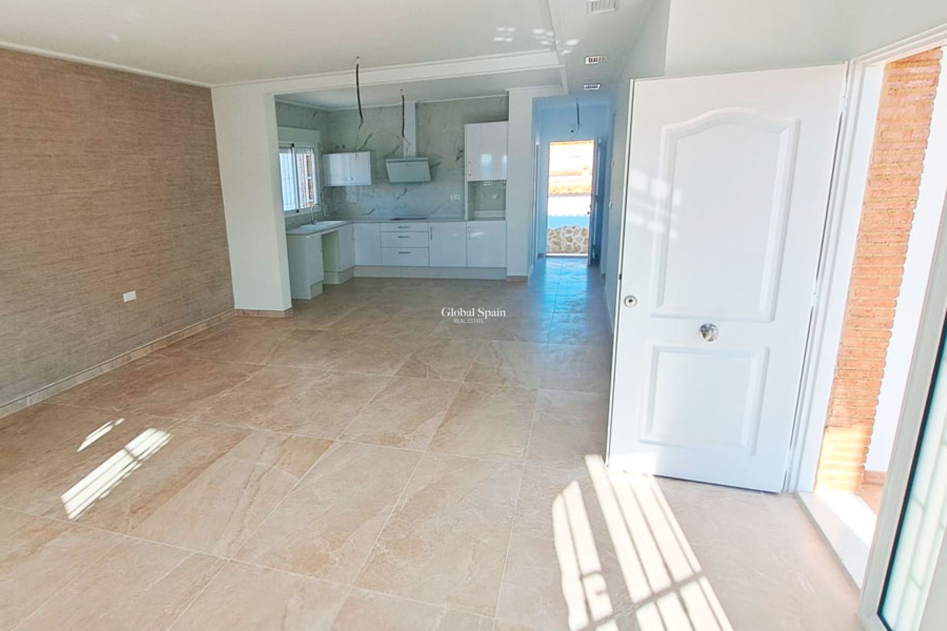 Resale - HOUSE -
CATRAL - Catral