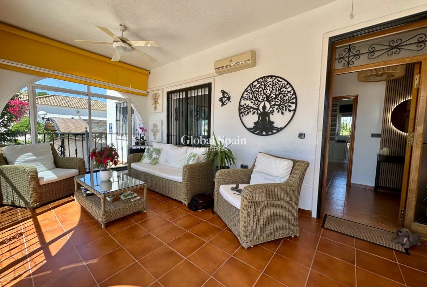 Resale - HOUSE -
CATRAL - Catral