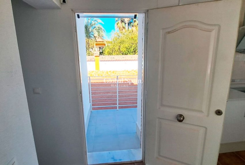 Resale - HOUSE -
CATRAL - Catral