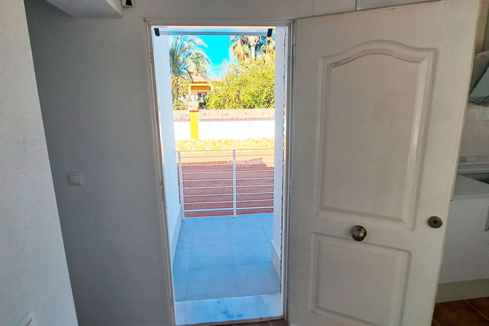 Resale - HOUSE -
CATRAL - Catral