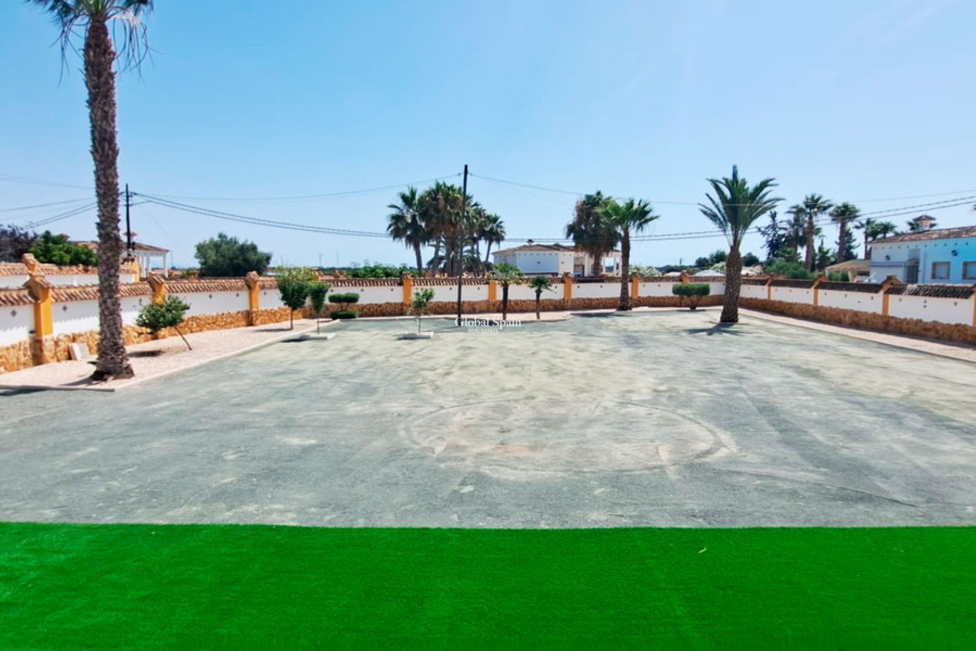 Resale - HOUSE -
CATRAL - Catral