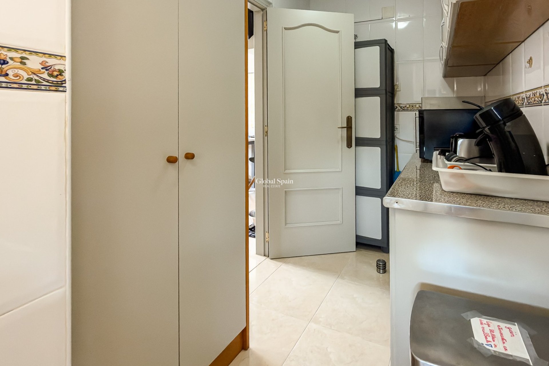 Resale - HOUSE -
CATRAL - Catral