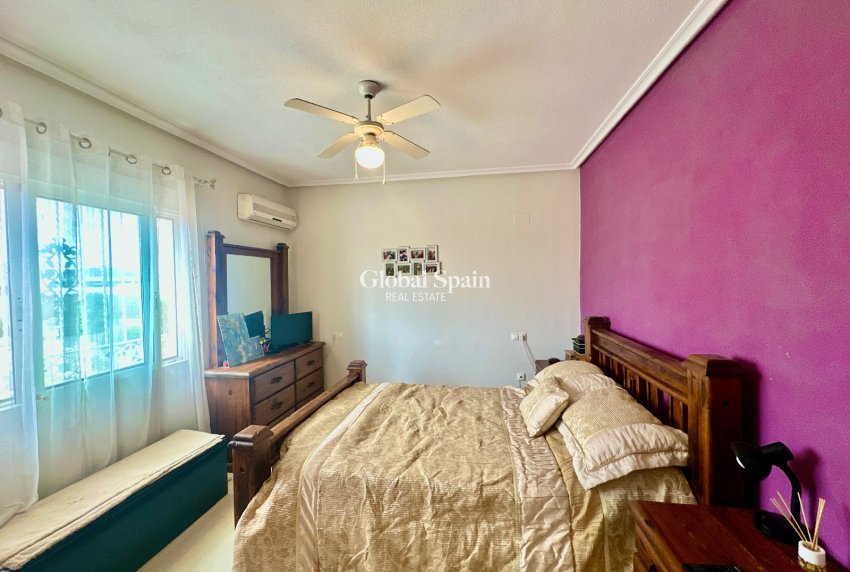 Resale - HOUSE -
CATRAL - Catral