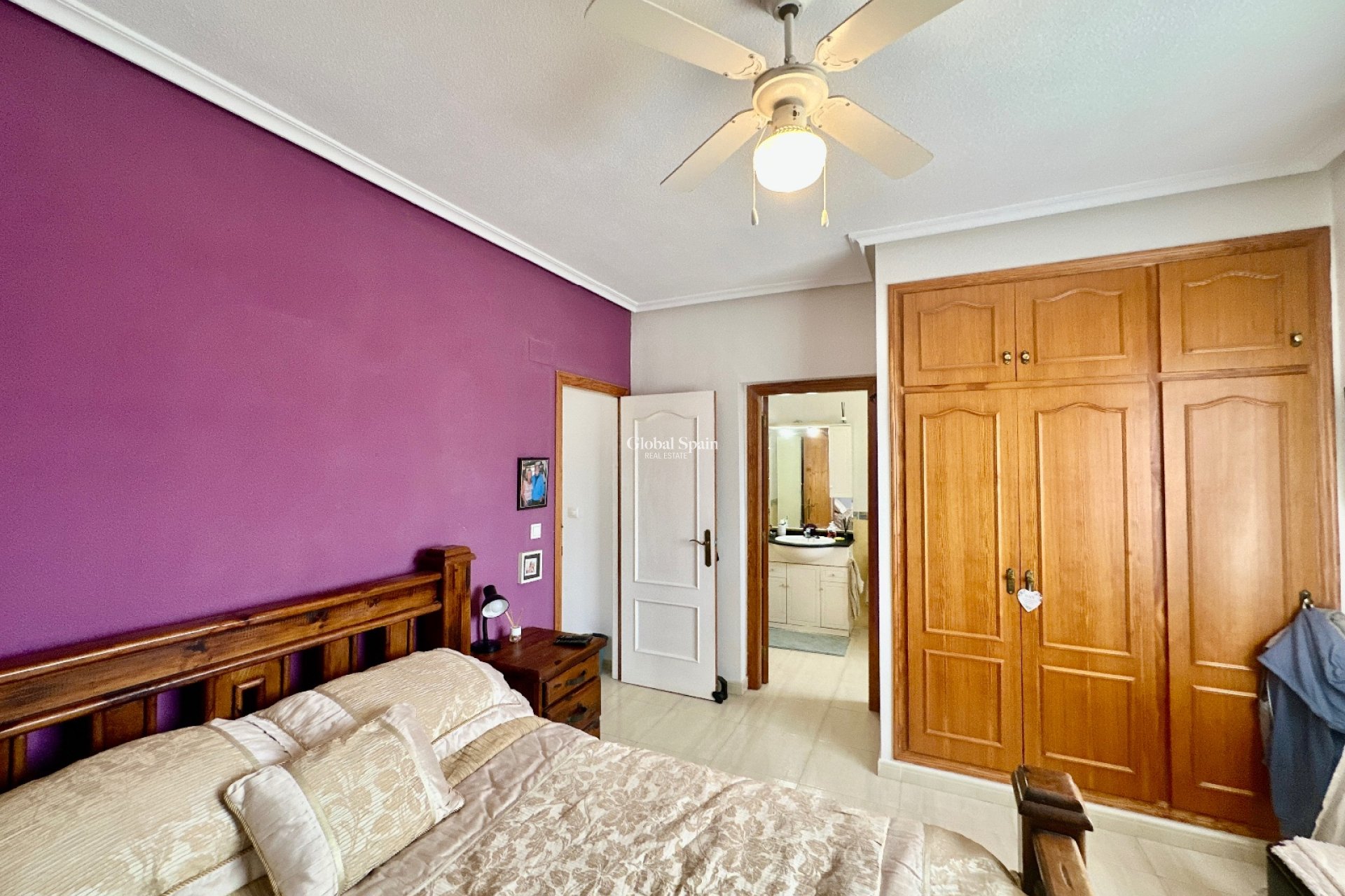 Resale - HOUSE -
CATRAL - Catral
