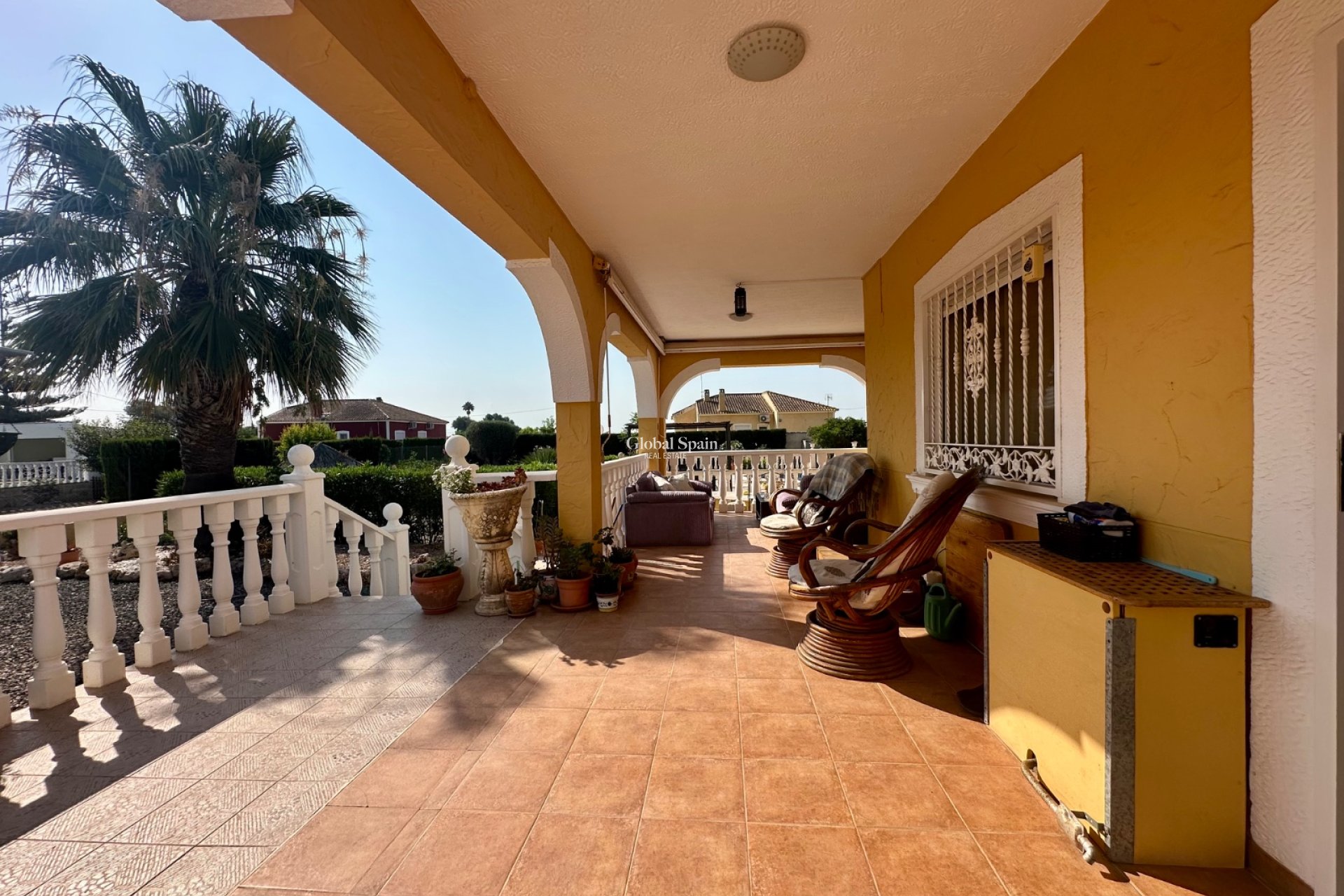 Resale - HOUSE -
CATRAL - Catral