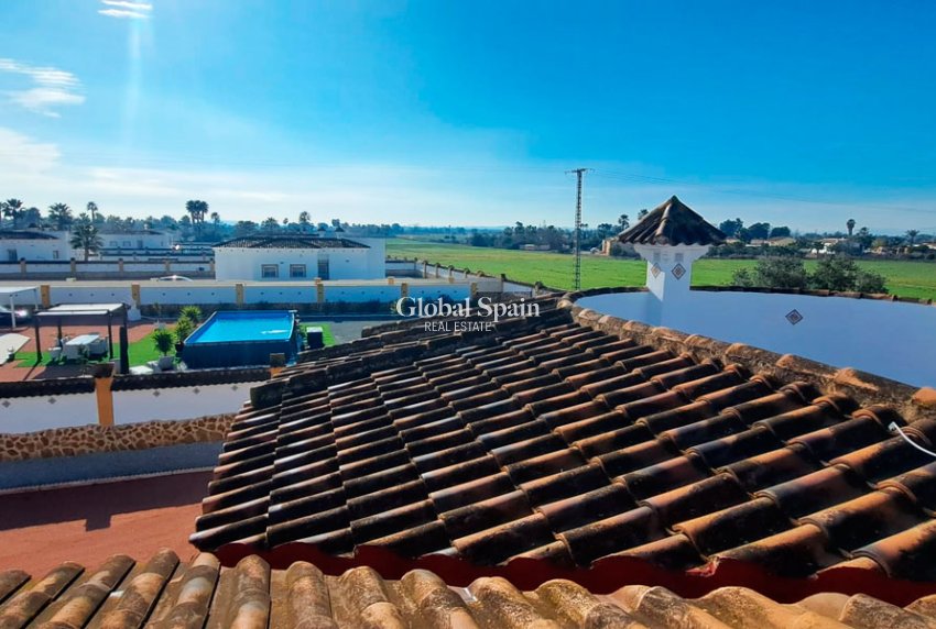 Resale - HOUSE -
CATRAL - Catral