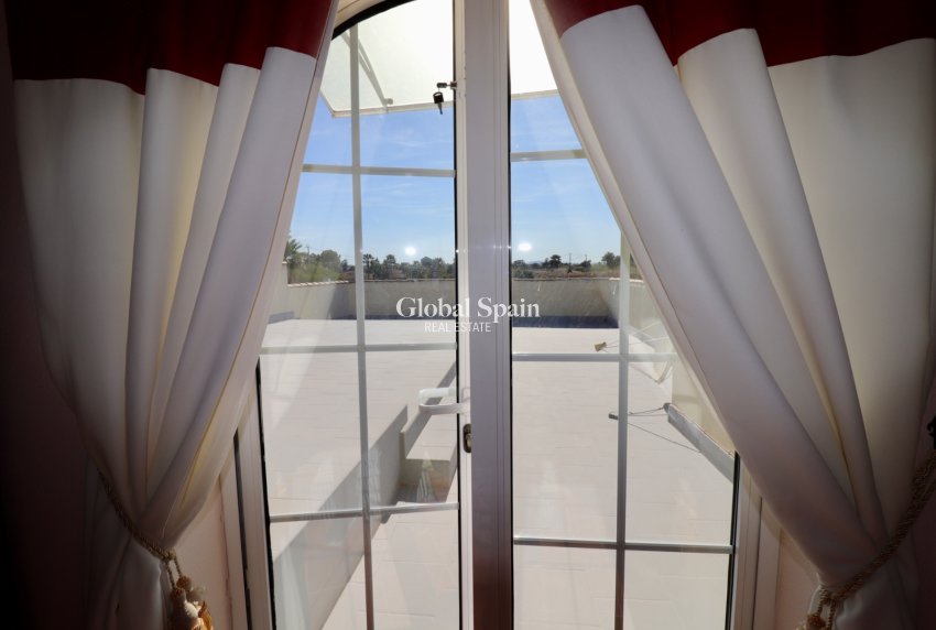 Resale - HOUSE -
CATRAL - Catral