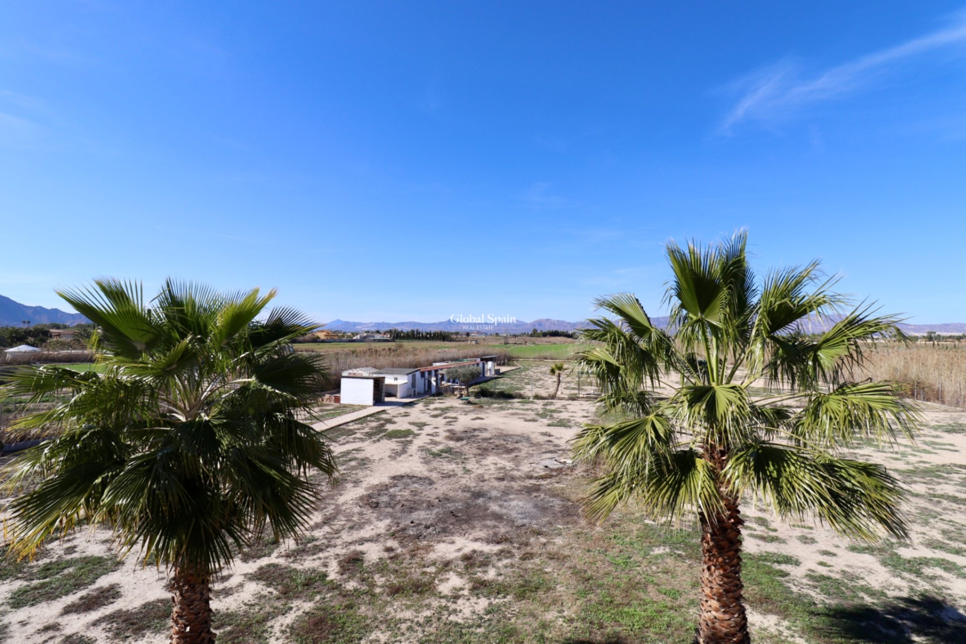 Resale - HOUSE -
CATRAL - Catral