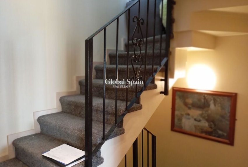 Resale - HOUSE -
CATRAL - Costa Blanca