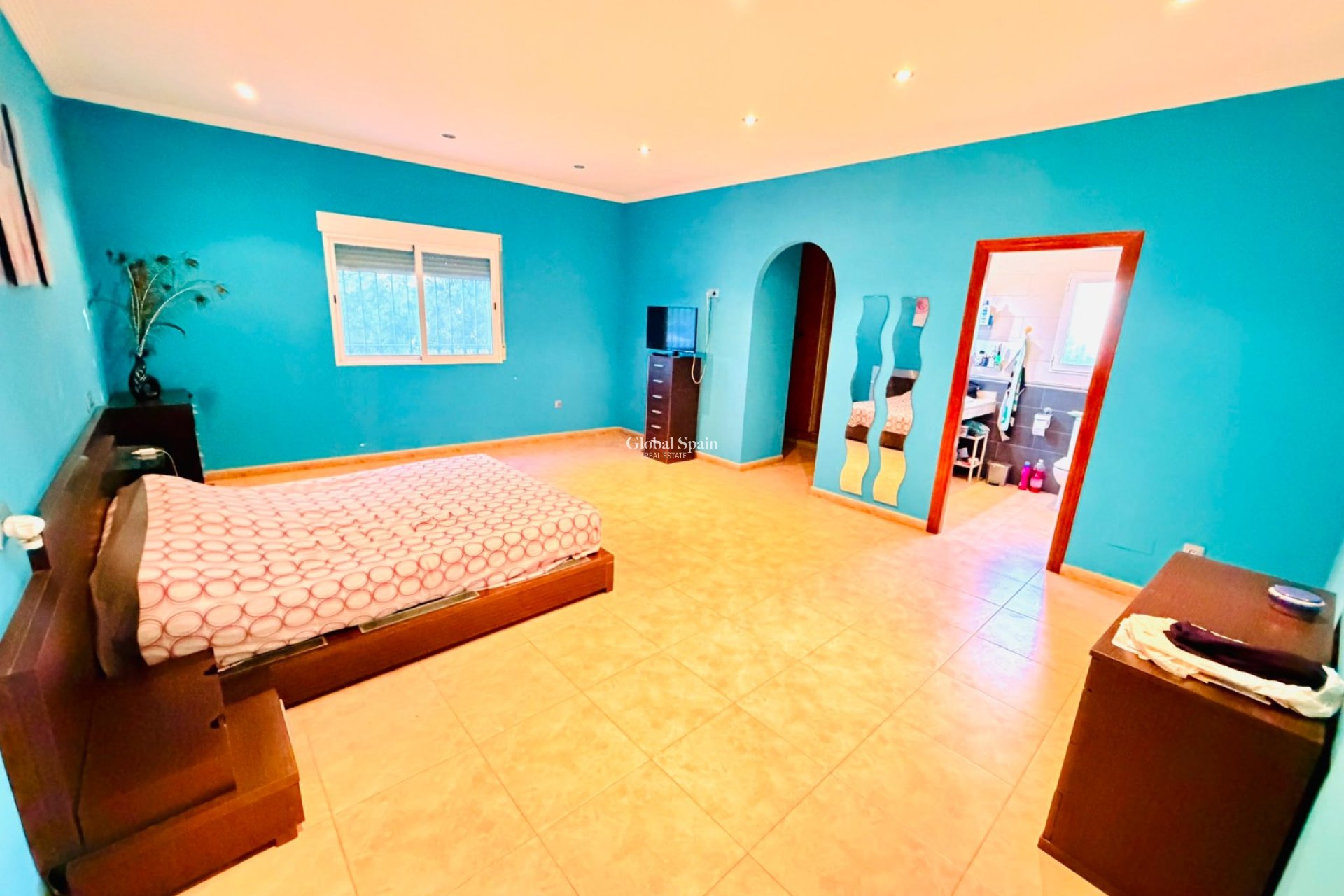 Resale - HOUSE -
CATRAL - Costa Blanca