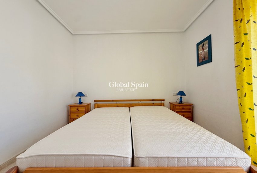 Resale - HOUSE -
CIUDAD QUESADA - Doña Pepa