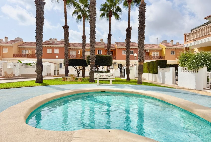 Resale - HOUSE -
CIUDAD QUESADA - Doña Pepa